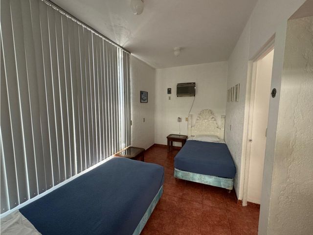 place photo 34