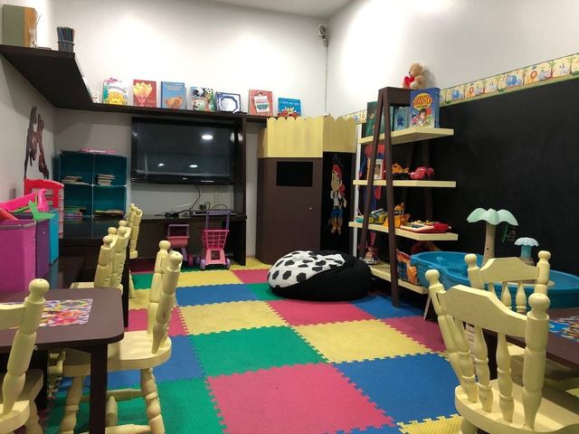 place photo 17