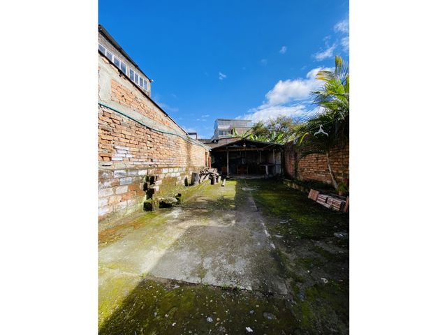 place photo 25