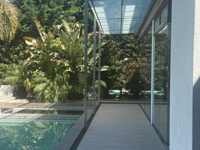 place photo 88