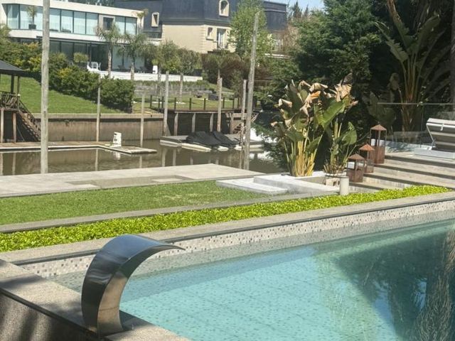 place photo 86