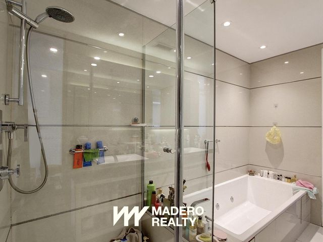 place photo 48