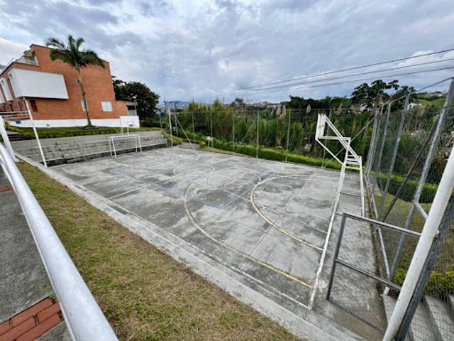 place photo 21
