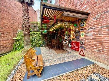place photo 32
