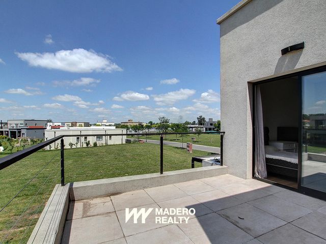 place photo 53