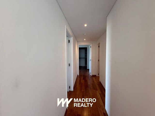 place photo 56