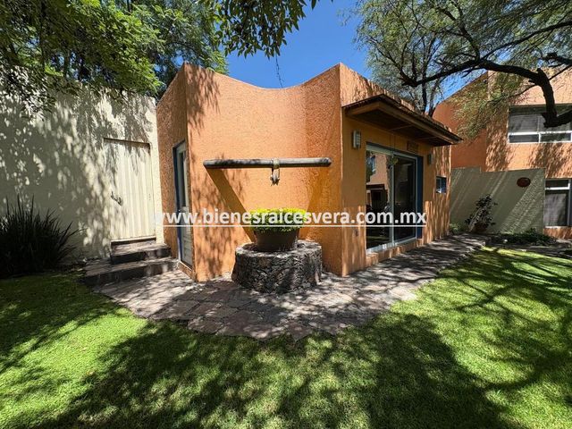 place photo 38