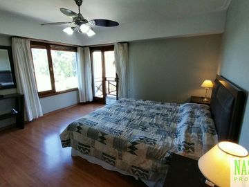 place photo 50