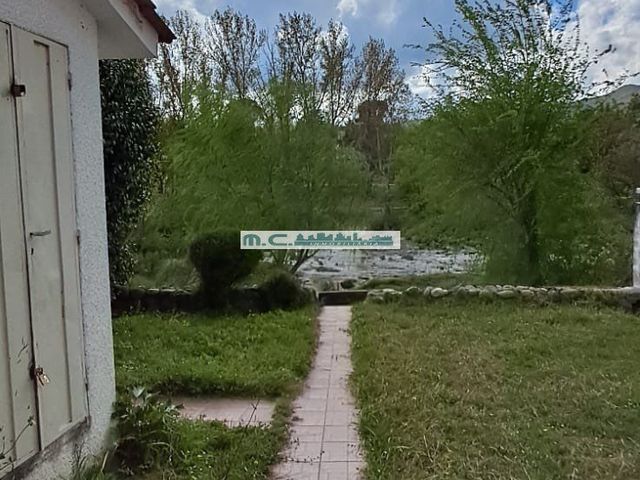 place photo 69