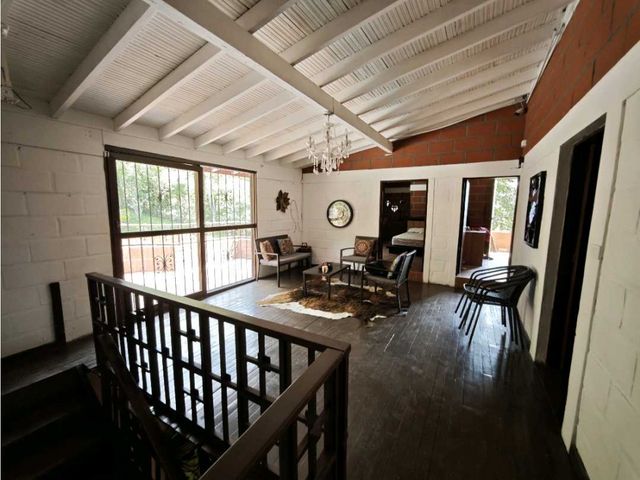 place photo 55