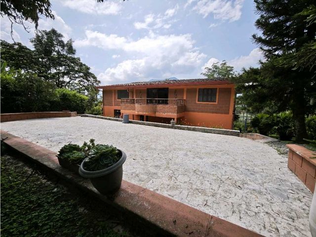 place photo 56