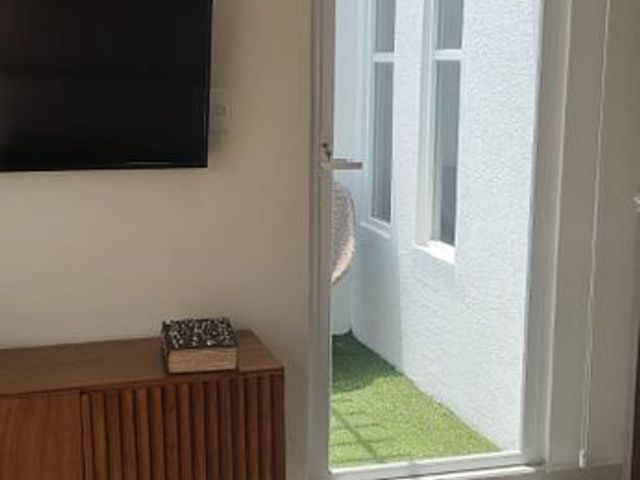 place photo 32