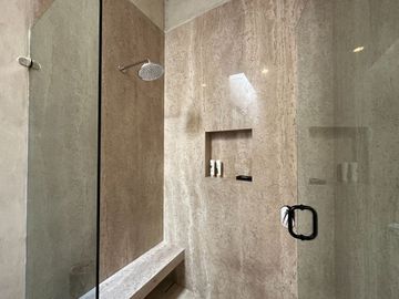 place photo 48