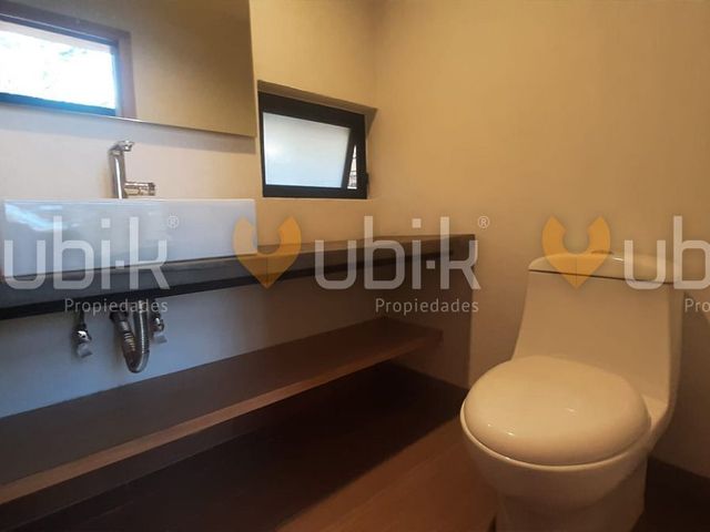 place photo 38