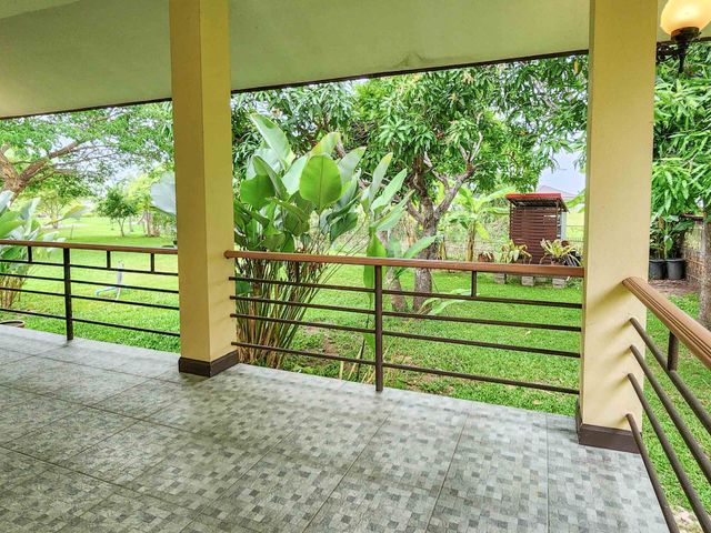 place photo 66