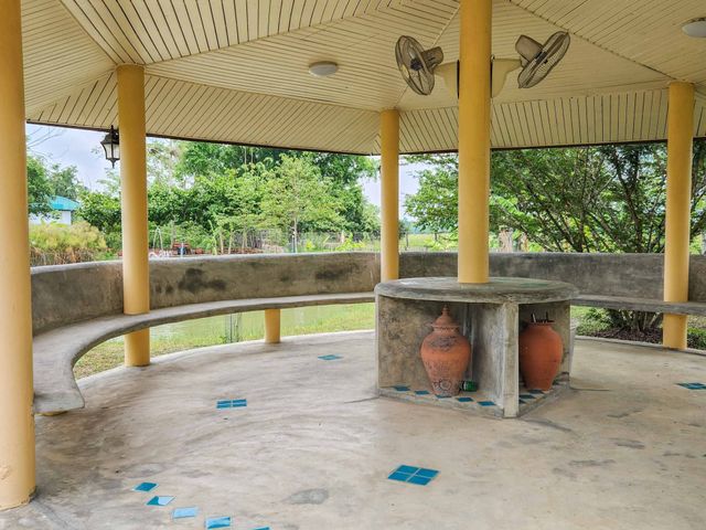 place photo 53