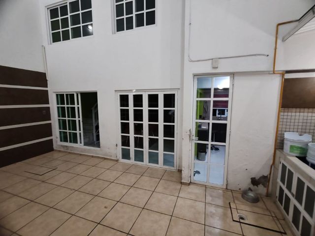 place photo 39