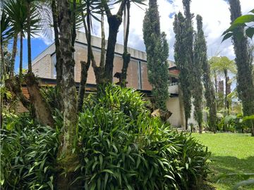 place photo 53