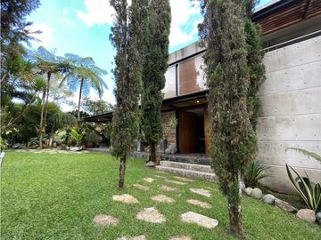 place photo 60