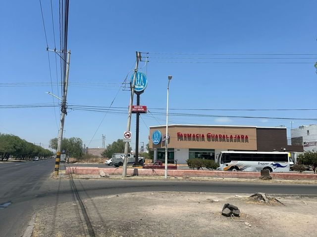 place photo 18