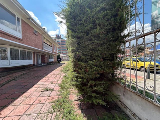 place photo 18
