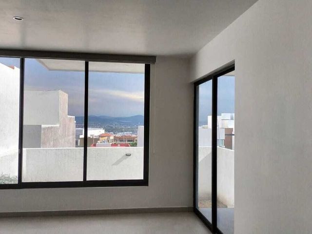 place photo 48
