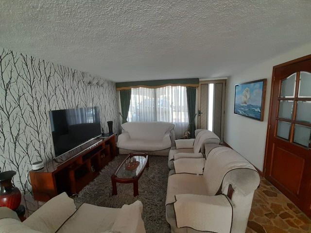 place photo 52