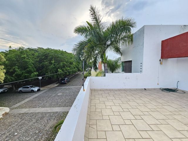 place photo 28