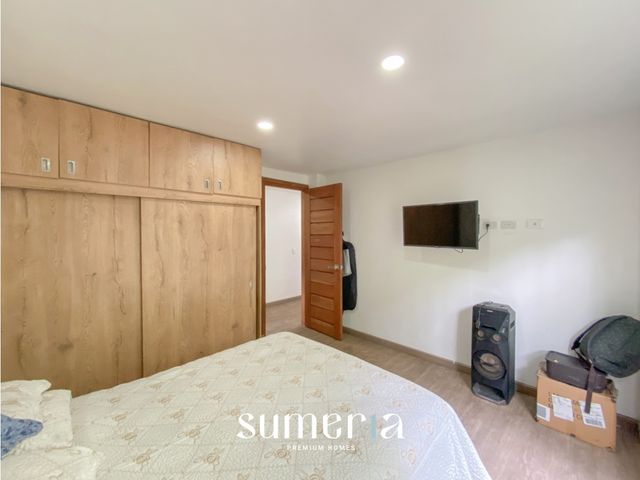 place photo 49
