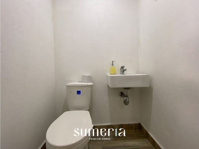 place photo 83