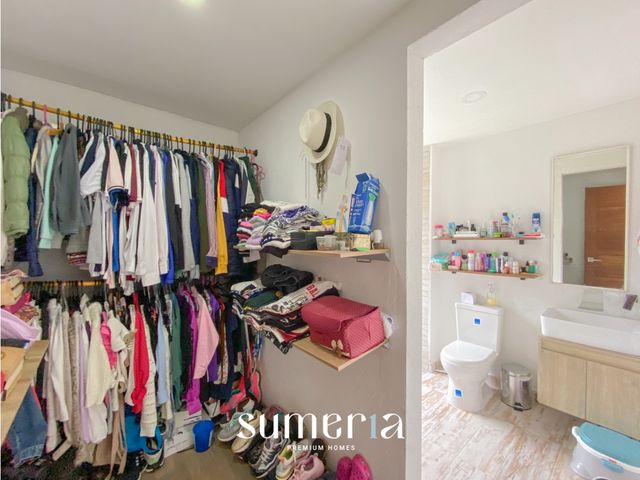 place photo 73