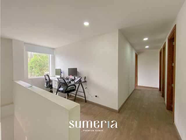 place photo 68