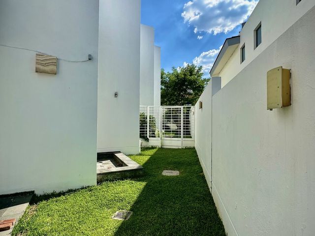 place photo 45
