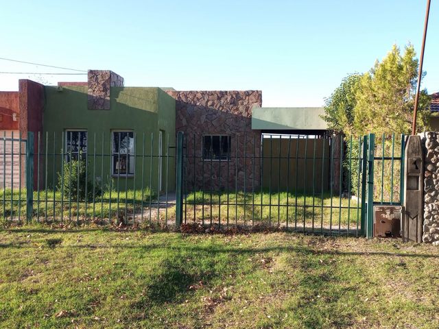 VENDO EXCELENTE PROPIEDAD AV. PRINCIPAL DE ACCESO - TILISARAO ( SAN LUIS)
