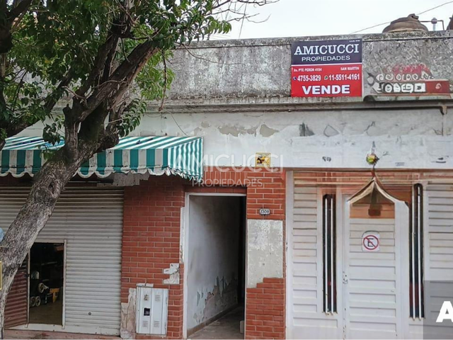 VENTA CASA A DEMOLER SOBRE LOTE PROPIO