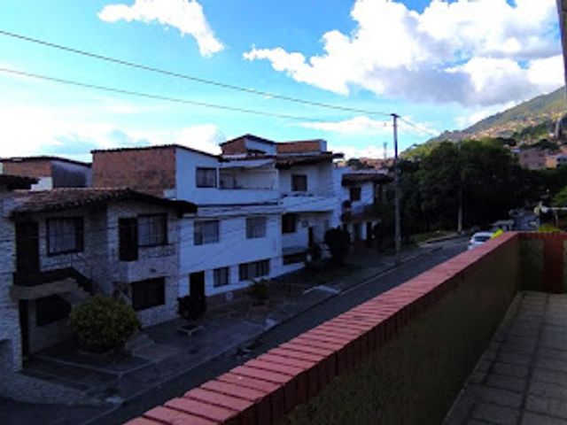 place photo 15