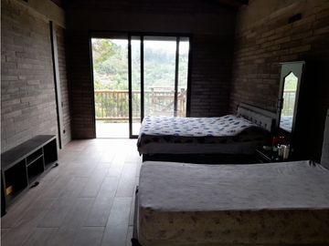 place photo 64
