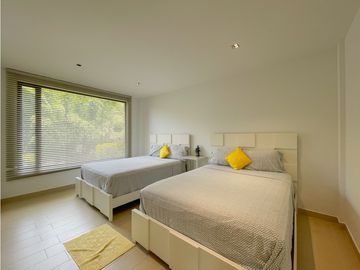 place photo 48