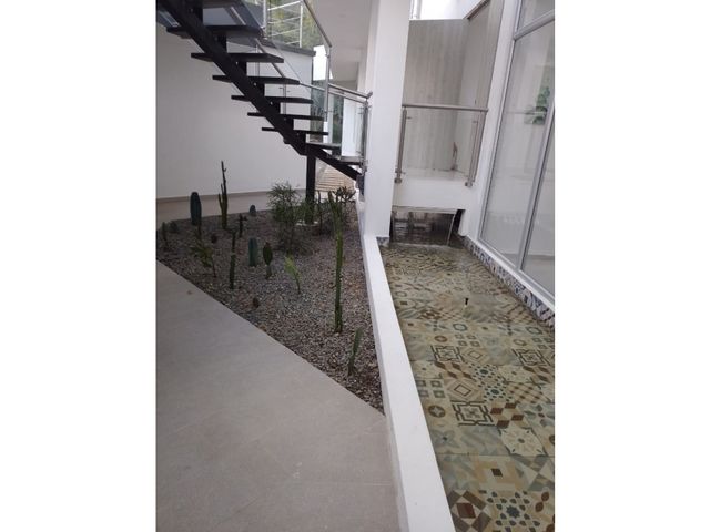 place photo 48