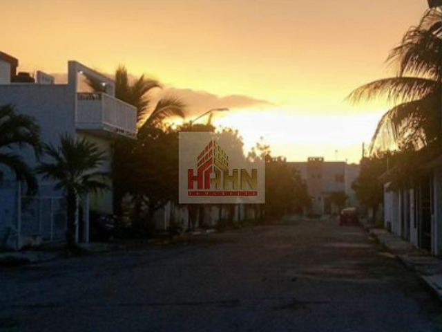 Vista Hermosa, Casa en venta ,Cancun, Quintana Roo.