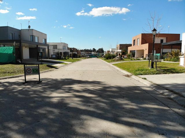 place photo 25