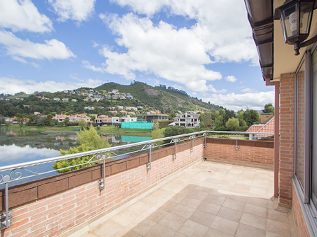 place photo 28