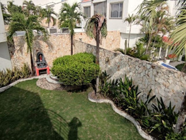 place photo 18
