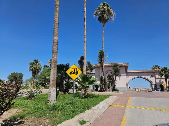 place photo 24