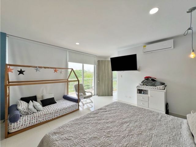 place photo 49