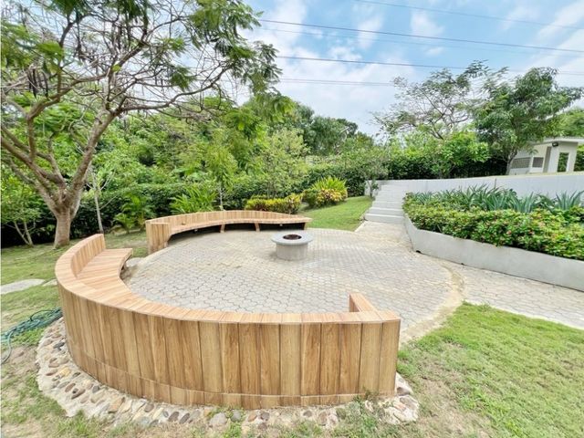 place photo 58