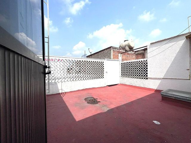 place photo 23