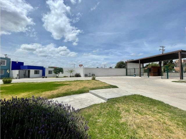 place photo 17