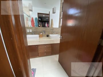 place photo 44