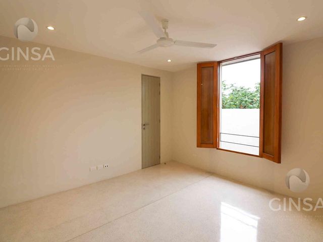 place photo 61